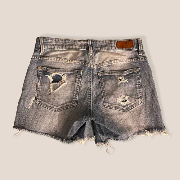 Guess distressed denim shorts - Picture 3 of 4